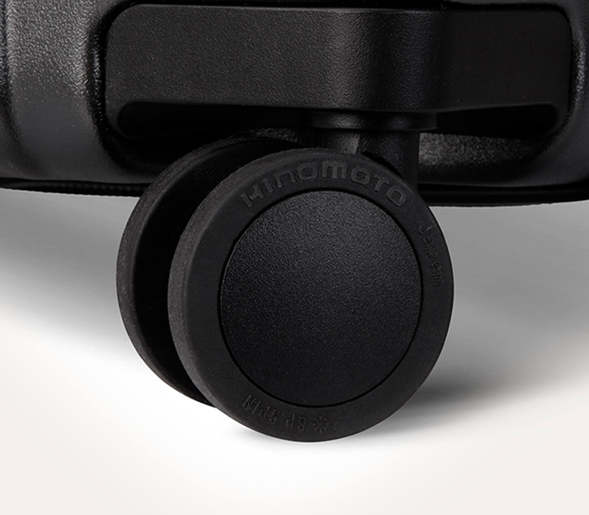 360˚ Hinomoto® silent-run wheels